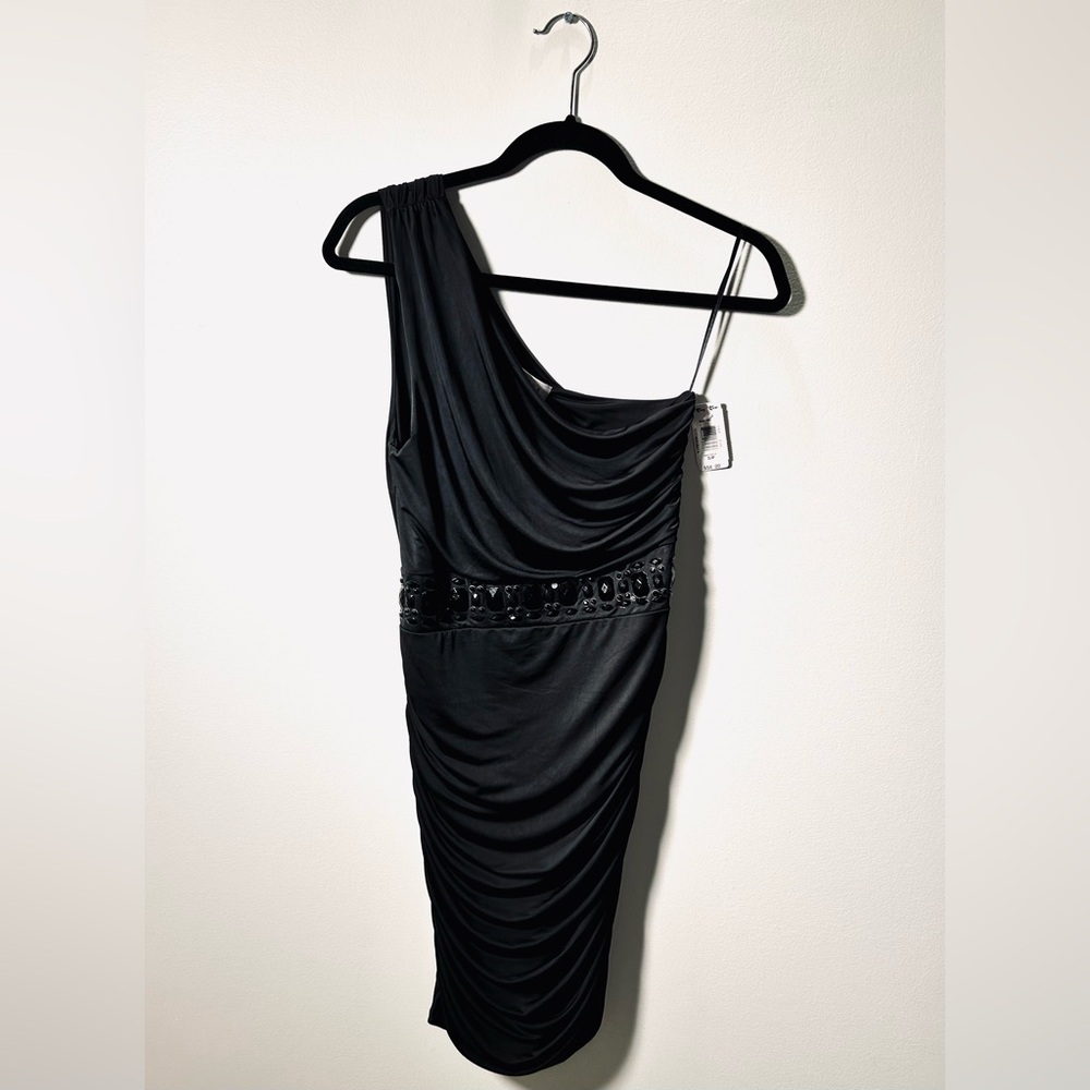Lady Dutch One Shoulder Black Dress